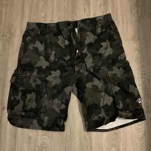 LRG Cargo Shorts - Mens Size 36